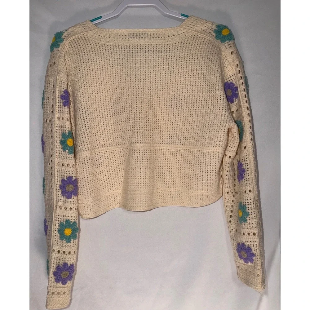 SO Goods For Life Floral Crochet Cardigan Sweater Cream Purple Teal Womens Small